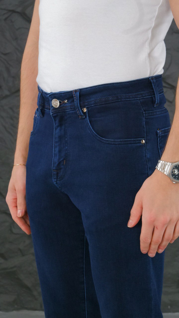 Style 141: Men's Signature Denim with Authentic Leather Patch